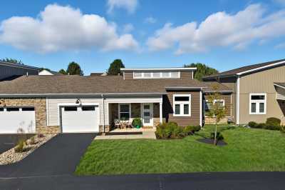 Photo of Burr Oak Commons