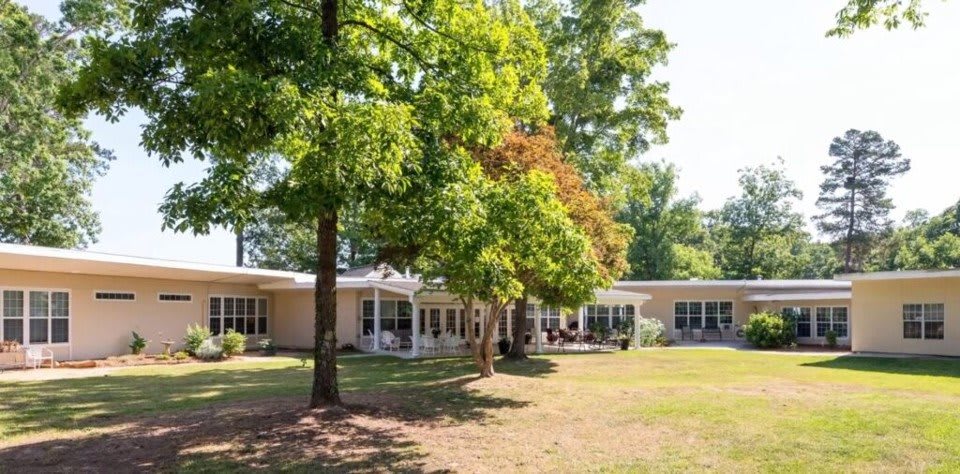Southern Manor Senior Living