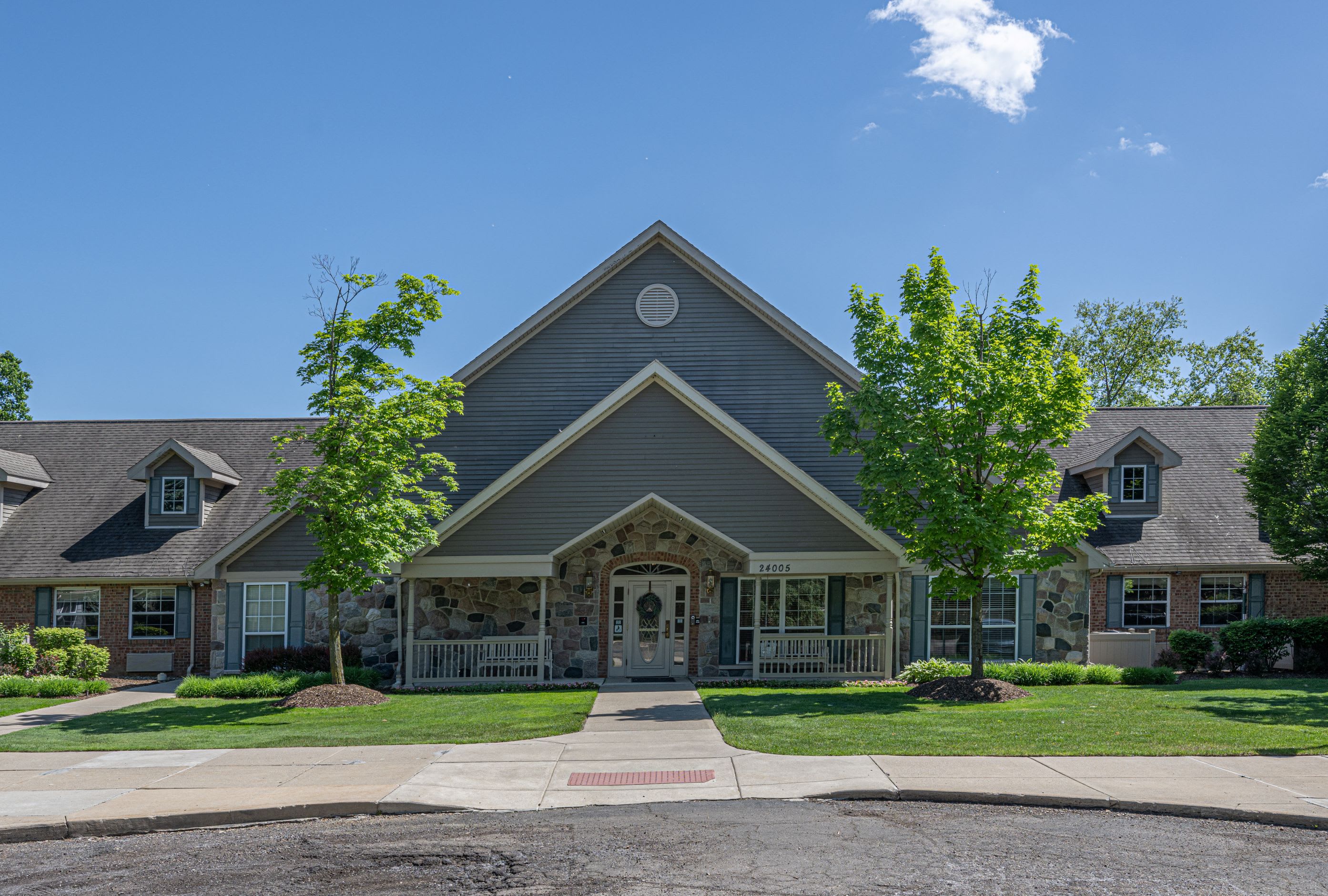 Arden Courts Bingham Farms, A Memory Care Community