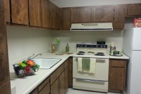 Park Kingsburg Apts 