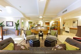 Ivy Park at Lake Merritt reception area