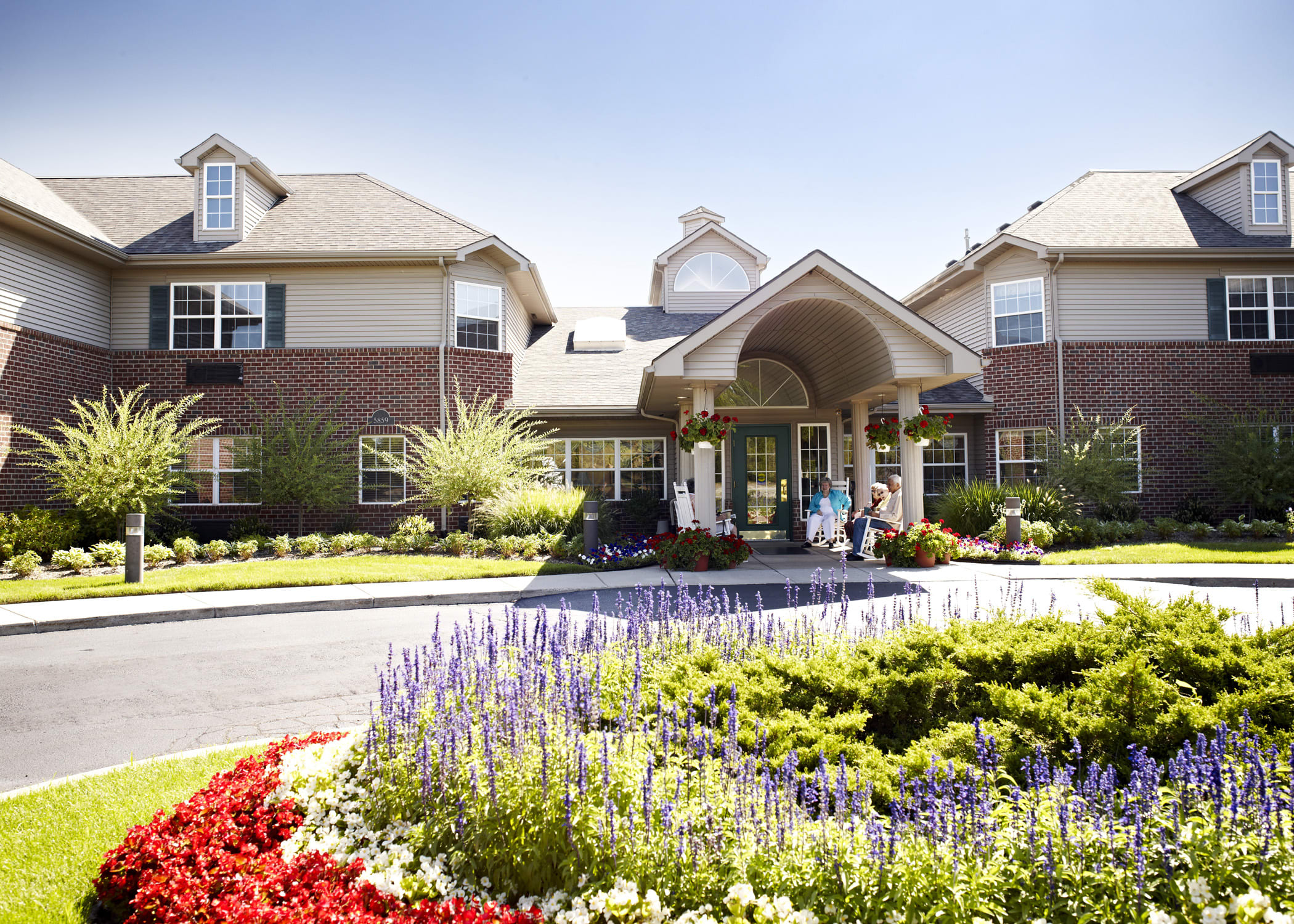 American House West Bloomfield Senior Living Community Exterior