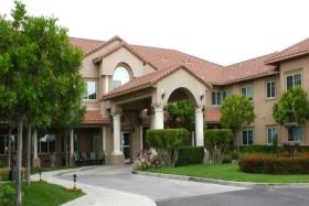 Fairwinds West Hills community exterior