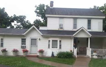 Locust Lodge