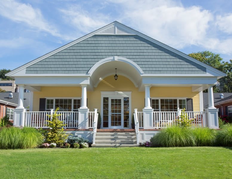 Compass on the Bay community exterior