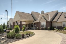 Homestead Assisted Living of Ottawa community exterior