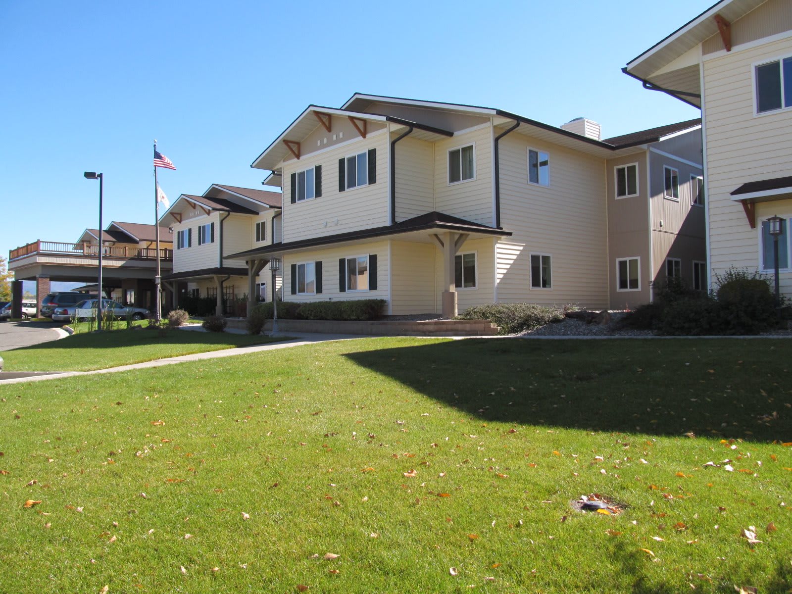 The Homestead at Montrose outdoor common area