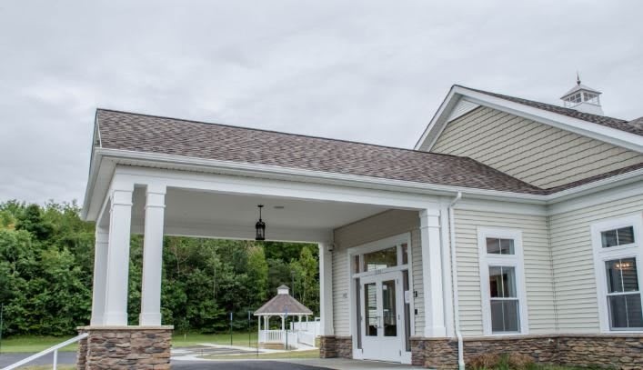 Meadow Falls of Saybrook community exterior