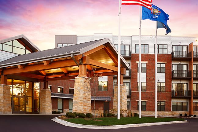 Ciel of Shorewood outdoor common area