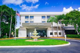 The Opal at Boynton Beach community exterior