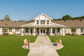 Spring Arbor of Athens Community Exterior