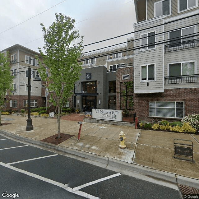 street view of Cottage Lane of Vineyard Park