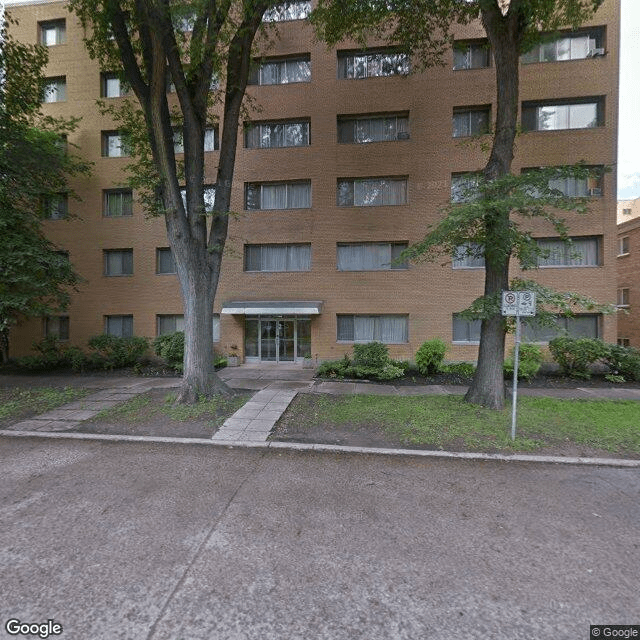 street view of Roney Plaza