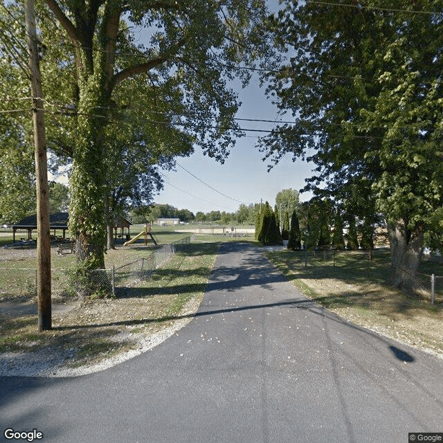 street view of Avonlea Cottage of Carbon Cliff