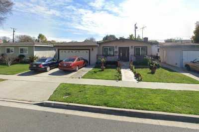 Photo of Mom and Dad's House II