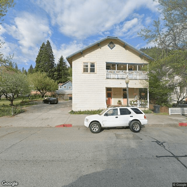 street view of Dunsmuir Inn