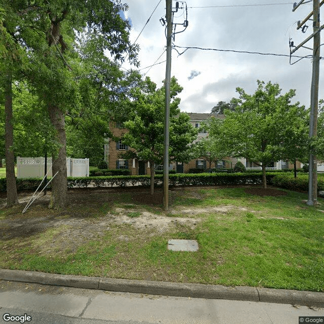 street view of Shorewood Cove