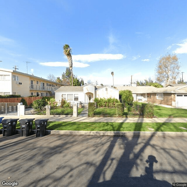 street view of Sherman Oaks Gardens II