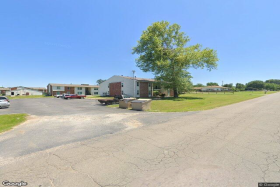 New Lake Village Apartments 