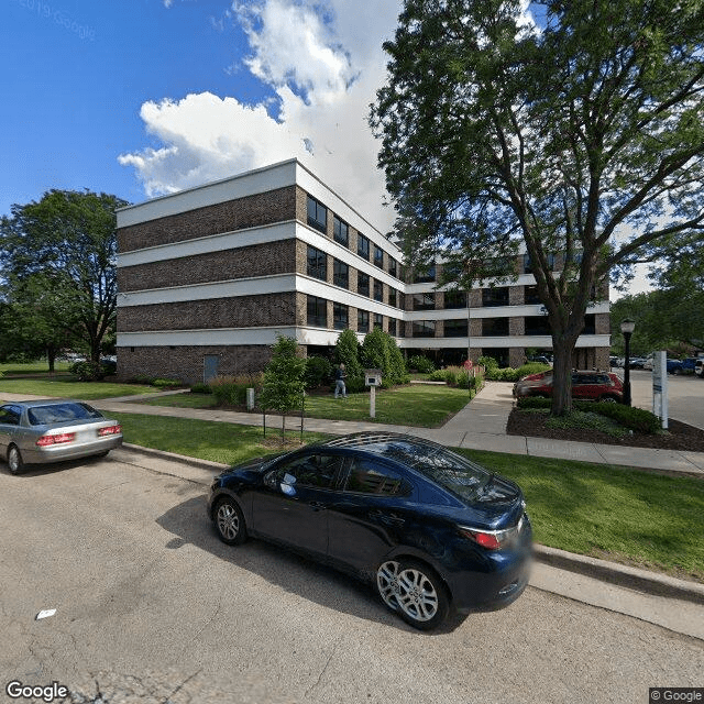 street view of Oak Park Manor