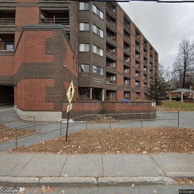 Elliot Street Apartments 