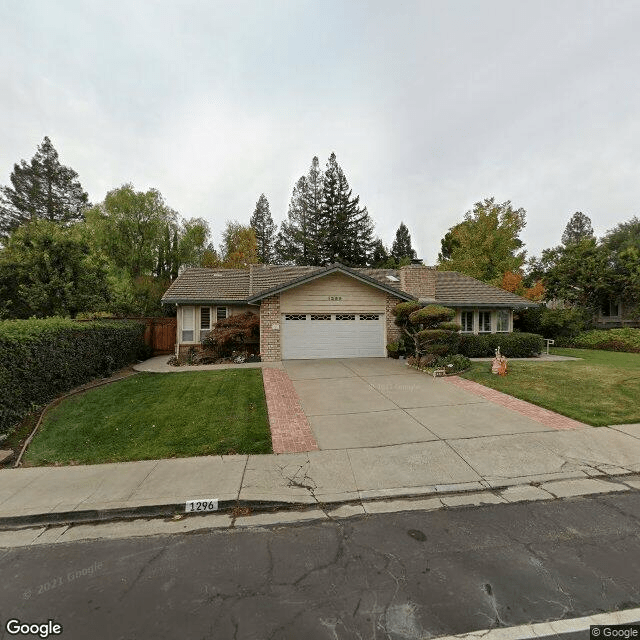 street view of Golden Pond