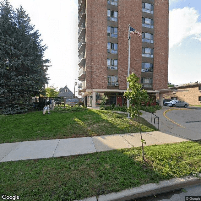 street view of Cambridge Apartments