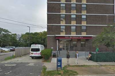 Photo of Eliot at New Rochelle