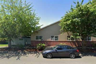 Photo of Elena's Manor