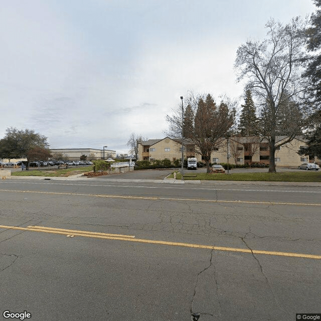 street view of Golden Pond Retirement Community