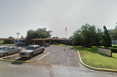 Photo of Oak Manor Nursing Center