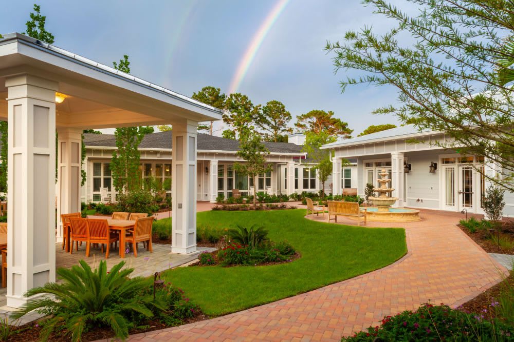 Mount Pleasant Gardens Alzheimer's Special Care Center outdoor common area