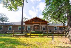 Village Green Alzheimer's Home, Kingwood community exterior