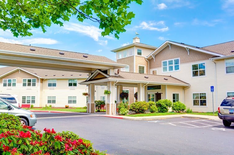 Hawks Ridge Assisted Living community exterior