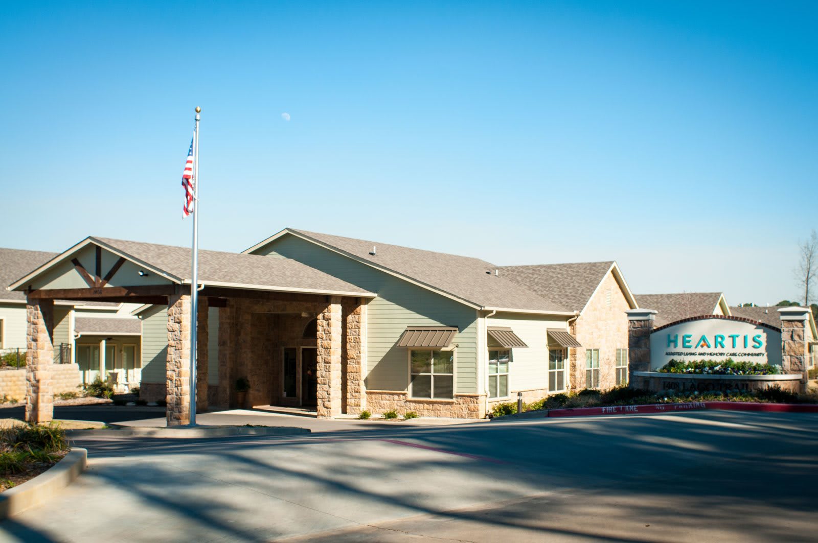 Heartis Longview community exterior