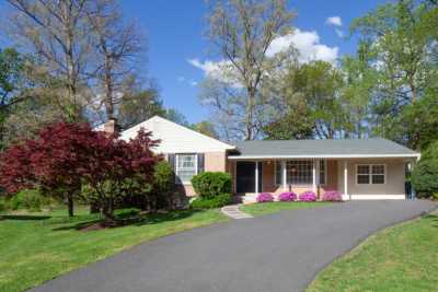 Photo of Avalon House on Gerard Court