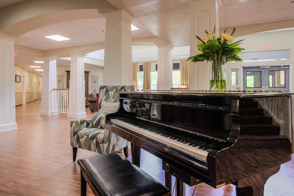 Lewisville Estates - IL piano