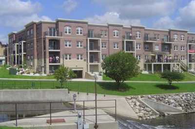 Photo of Uptown Commons