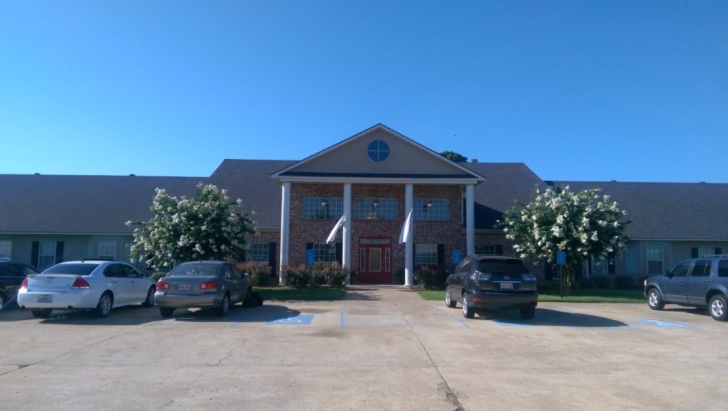 The Columns of Bossier City community exterior