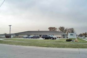 Edgewood Norfolk Memory Care community exterior