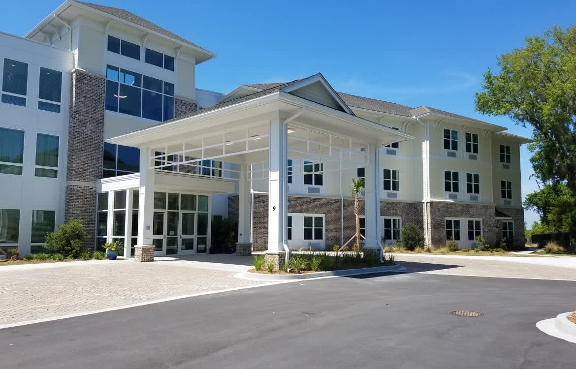 The Retreat at Lady's Island community exterior